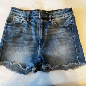 KanCan Jean Shorts - Size 28